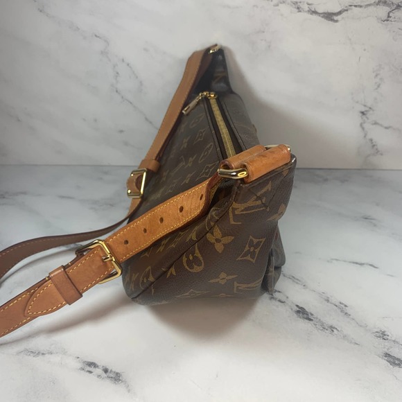 ❌❌ Louis Vuitton Monogram bumbag waist crossbody LV leather bum belt bag - Picture 7 of 10